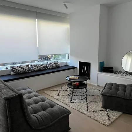 Beautiful Sunny Penthouse * קנוקה-הייסט